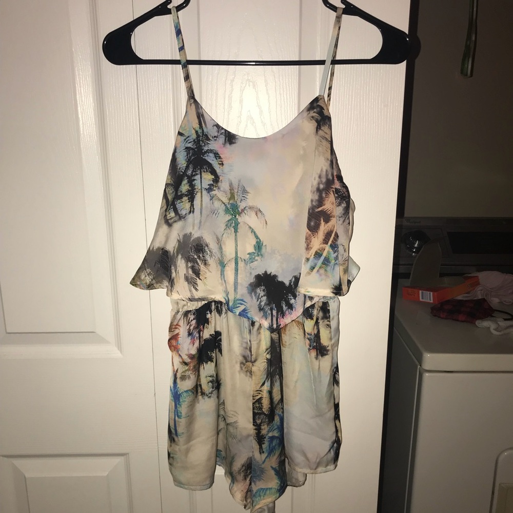 Beautiful Romper(silky material)